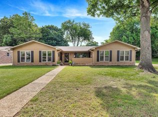 2806 Martinbrook Dr, Jonesboro, AR 72401