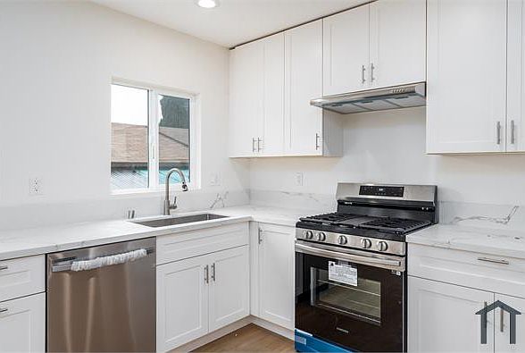 1st image of 2960 W Avenue 35