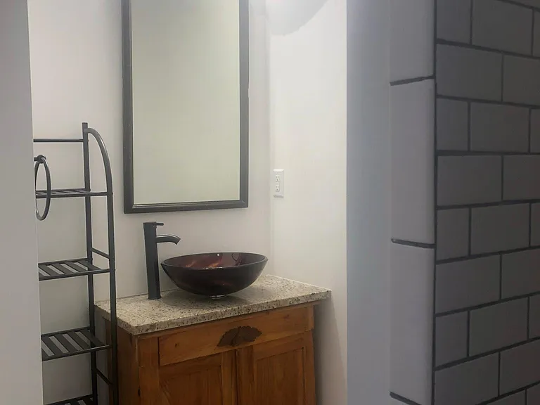 118 Annandale Ave #A — Photo 6