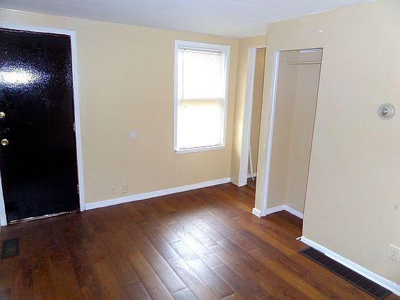 2nd image of 43 Wilson St