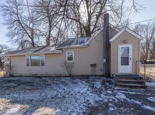 905 4th St SW, Montgomery, MN 56069