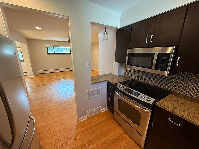 551 Detroit St #1 — Photo 24