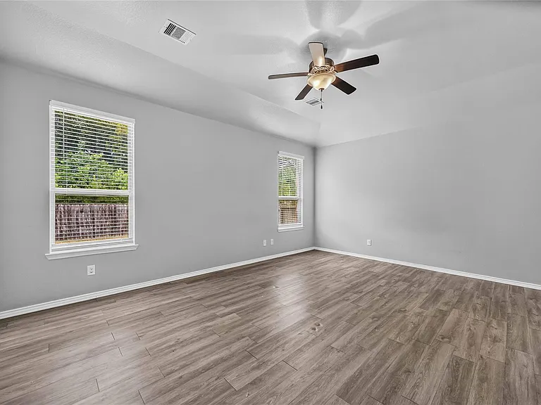 21505 Elk Haven Ln — Photo 18