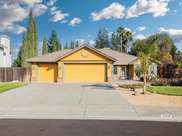 219 Fairgate Drive, Vacaville, CA 95687
