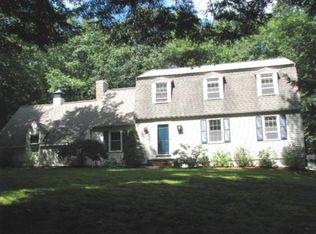 6 Crockett Ln, Amherst, NH 03031