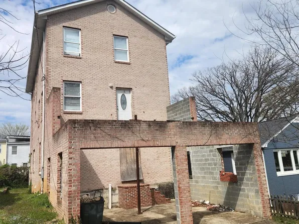 256 57th St NE, Washington, DC 20019