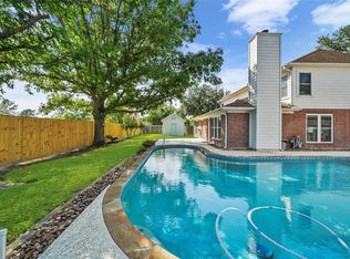 5408 Spring Branch Dr, Pearland, TX 77584