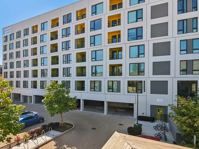 551 Elm at Parkside — Photo 7