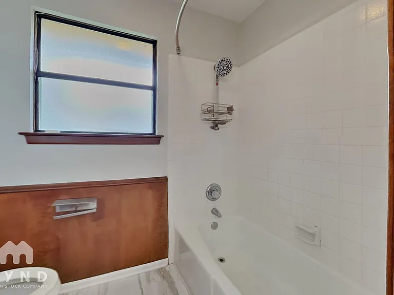 15710 Fern Ridge St — Photo 22