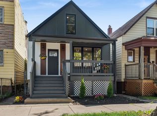 7521 S Ingleside Ave, Chicago, IL 60619