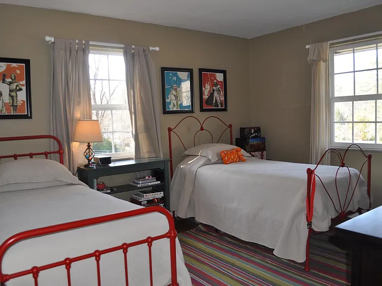 107 Hummingbird Dr — Photo 10