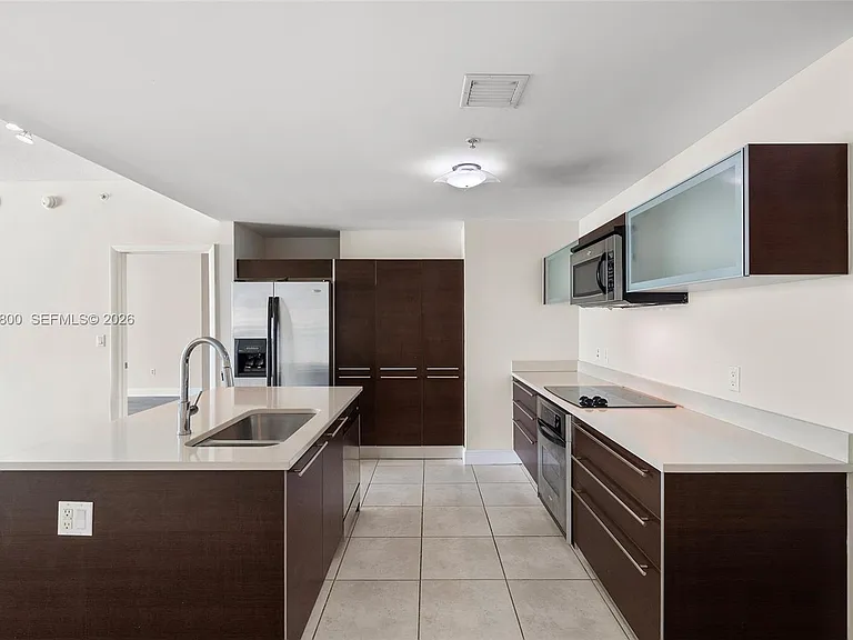 1900 N Bayshore Dr #4504 — Photo 9