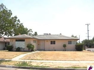 657 W Yale Ave, Fresno, CA 93705
