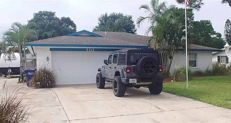 1st image of 5315 12th Avenue Dr W