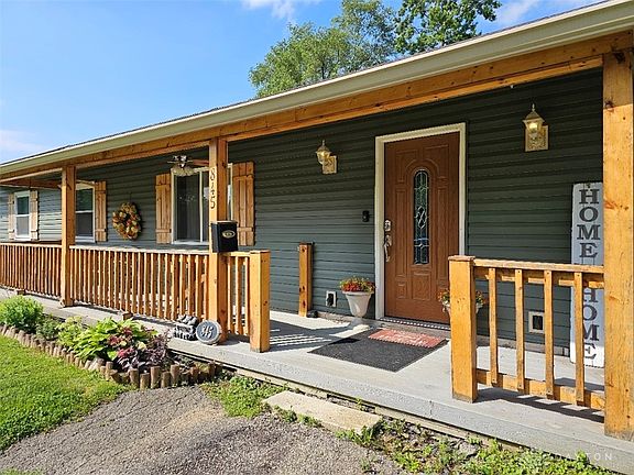 4th image of 845 Cliffside Dr