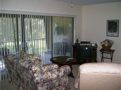 4th image of 200 La Casa