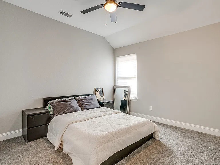 5617 Kilpatrick Ave — Photo 24