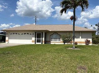 157 Annapolis Ln, Rotonda West, FL 33947