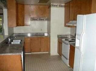 6885 Speckle Way, Sacramento, CA 95842