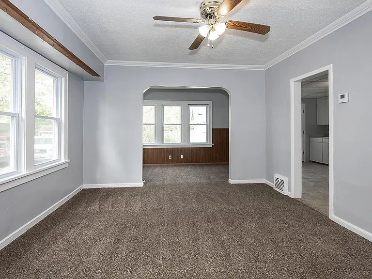 1002 Pembrook Rd — Photo 7