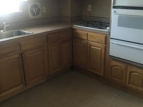 5th image of 1792 Lacombe Ave