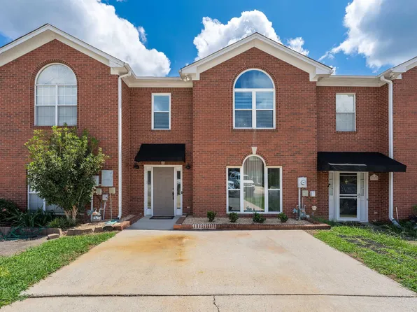 105 Canyon Pl, Pelham, AL 35124