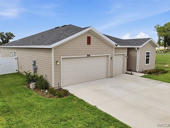 3rd image of 4587 SW 83rd Loop