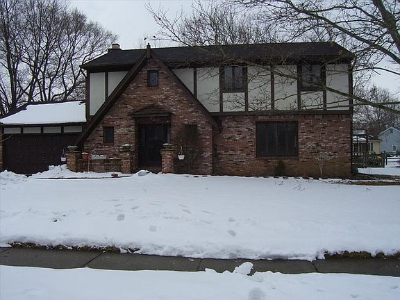 2nd image of 951 Bexley Dr