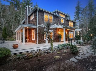 7990 Hansen Rd NE, Bainbridge Island, WA 98110
