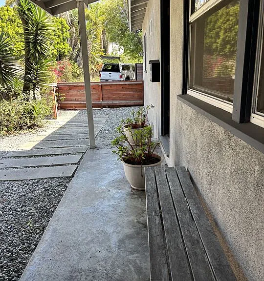 688 Mildred Ave — Photo 1