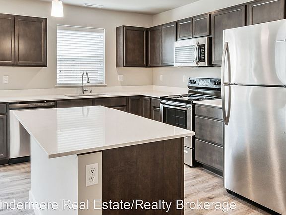 3rd image of 8506 63rd St NE