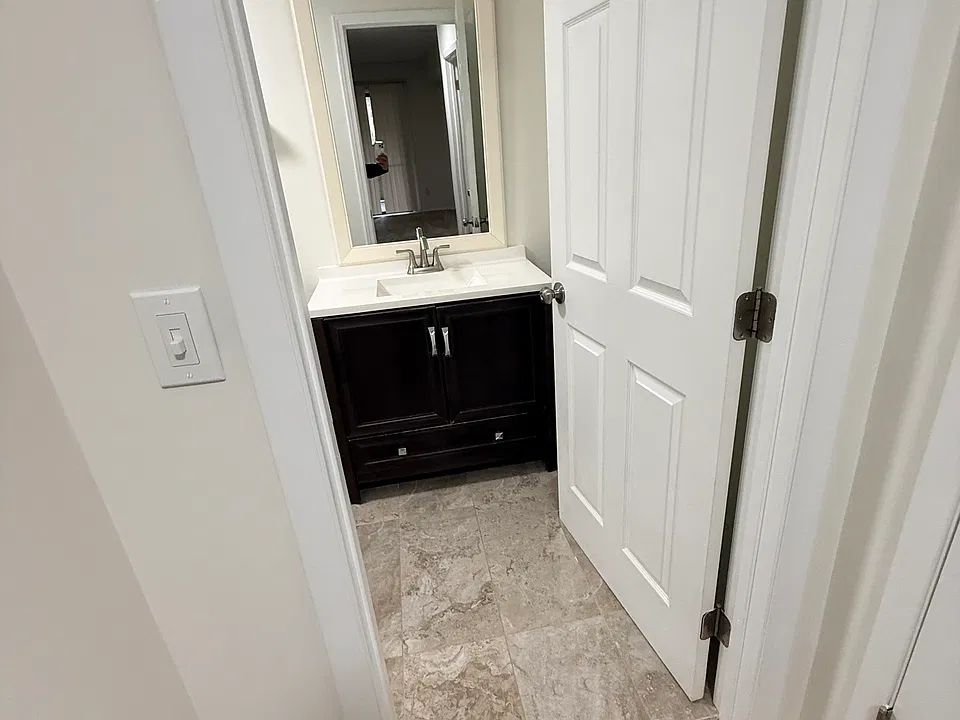 301 Dunbar Dr