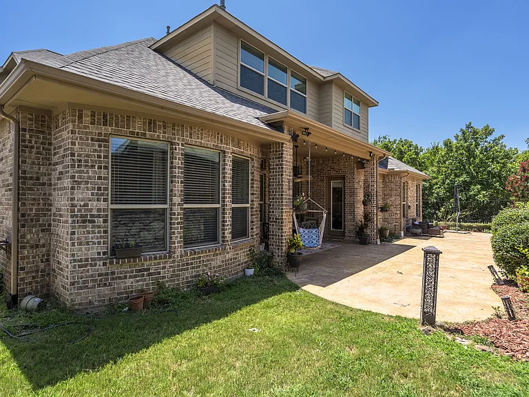 1604 Woodrose Ct — Photo 47