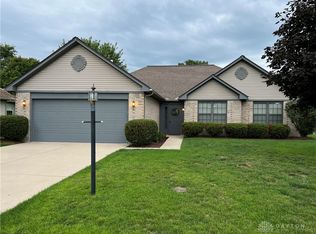 103 Buckcreek Ct, Englewood, OH 45322