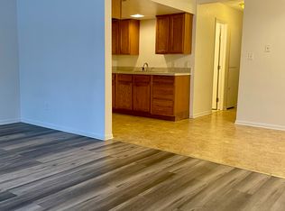 638 Butternut Dr APT 4, Holland, MI 49424
