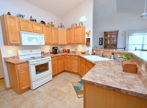 5th image of 263 Lilac Ln Unit 263