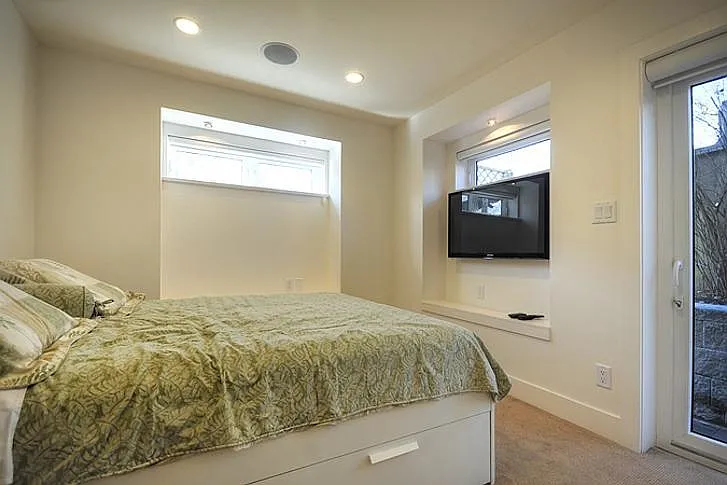 3608 W 30th Ave — Photo 8