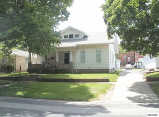 116 S Vine St, Mount Pulaski, IL 62548