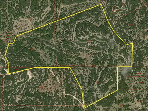 916 private road 2532, Mico, TX 78056