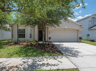 1605 Carson White Ln, Ruskin, FL 33570