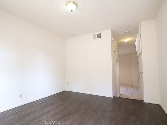 4th image of 4904 Ithaca Ave APT 5