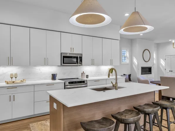 6330A Columbia Ave, Nashville, TN 37209