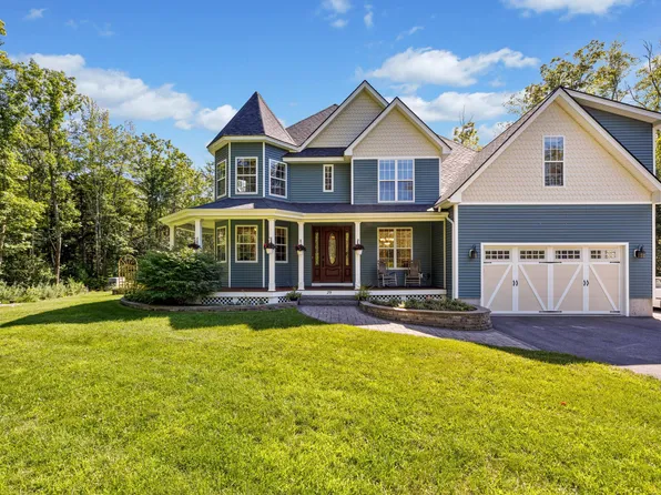 29 Stonybrook Lane, Arundel, ME 04046