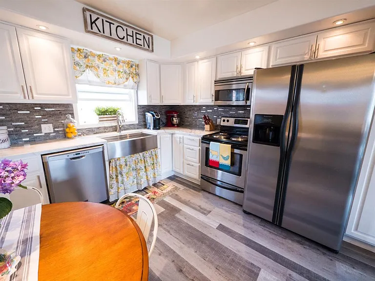 4809 Carol Dr — Photo 15