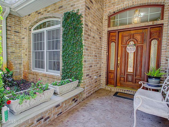 4th image of 10380 HOOD Road S