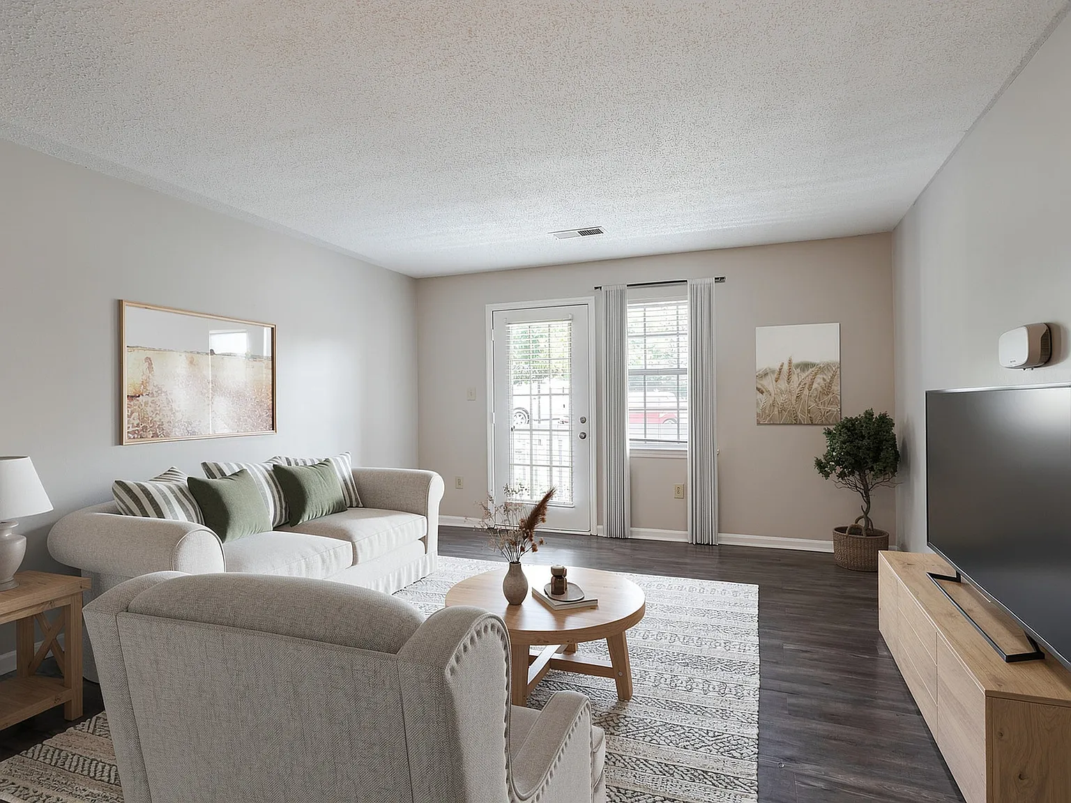 Villages at Spring Hill Apartments — Photo 1