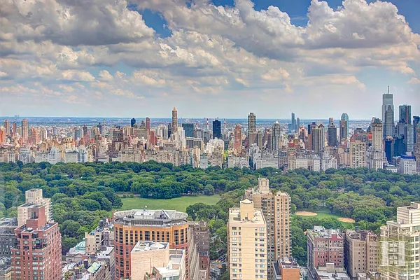 Rented by Halstead Real Estate | media 4