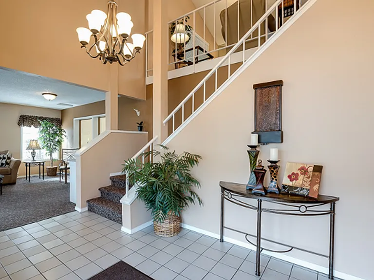 Crystal Springs Apartments — Photo 14