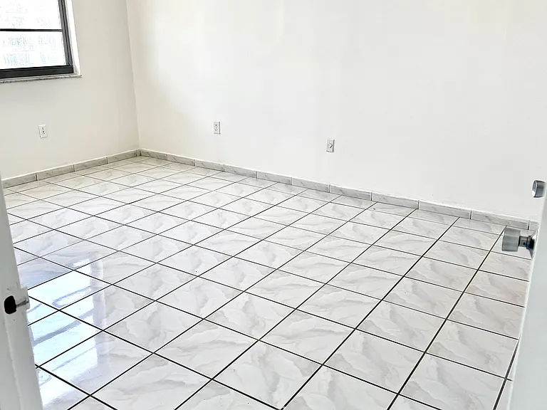 5701 Collins Ave #1011 — Photo 7