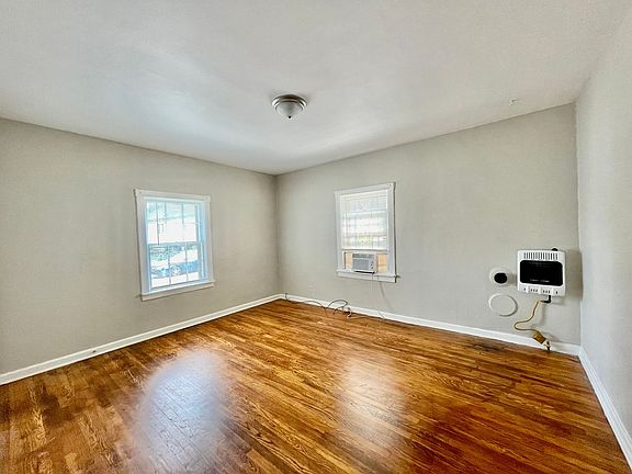 3rd image of 221 W Todd St #1